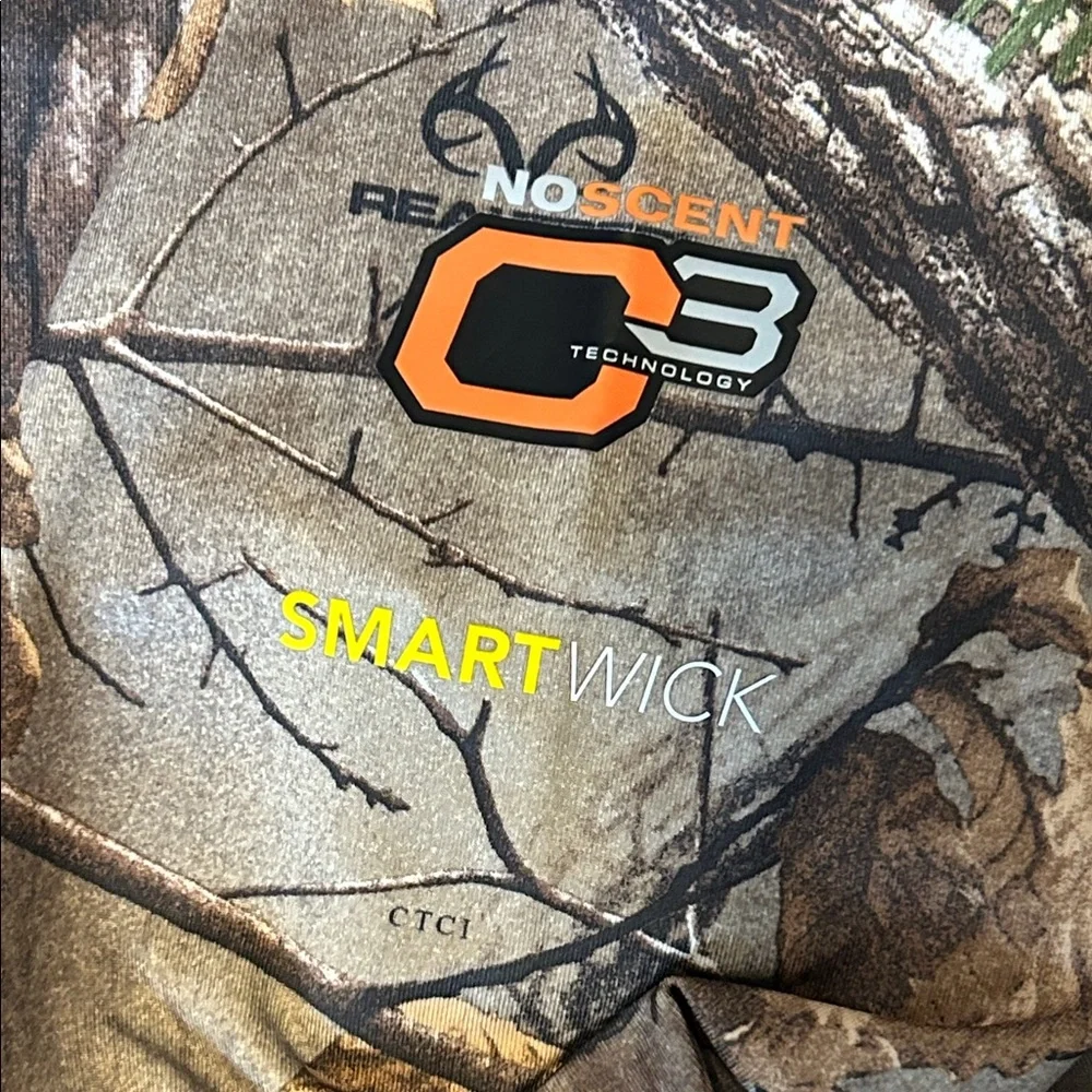Field and StreamYouth Base Defense Midweight Mock Neck Base Layer Realtree Extra